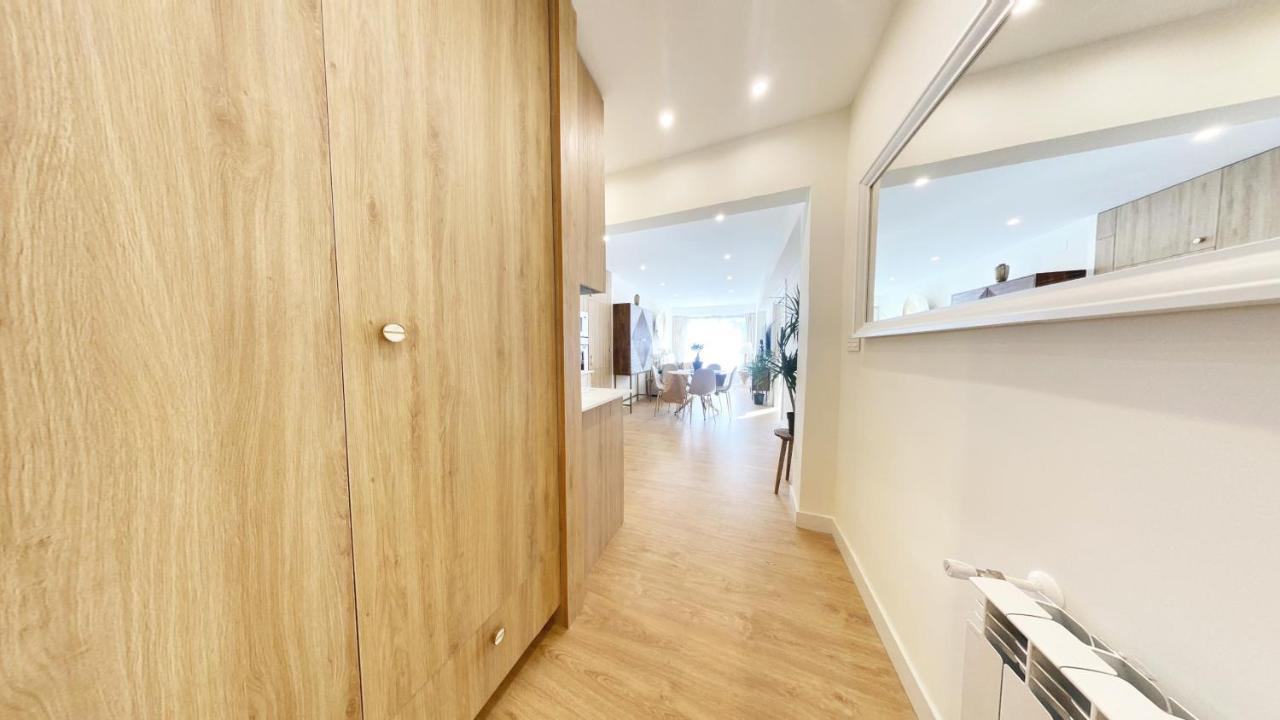 Miramar Luxurious Flat, 3 Double Rooms, Free Parking, Terrace, Completely New San Sebastián Exterior foto