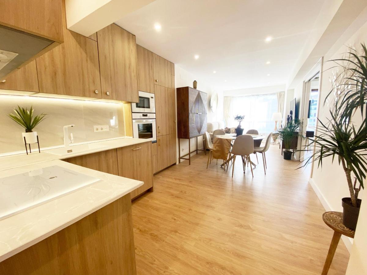 Miramar Luxurious Flat, 3 Double Rooms, Free Parking, Terrace, Completely New San Sebastián Exterior foto